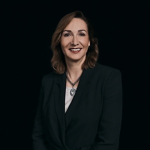 Renata Jungo Brüngger, Vorstandsmitglied der Mercedes-Benz Group AG. Integrität & Recht.