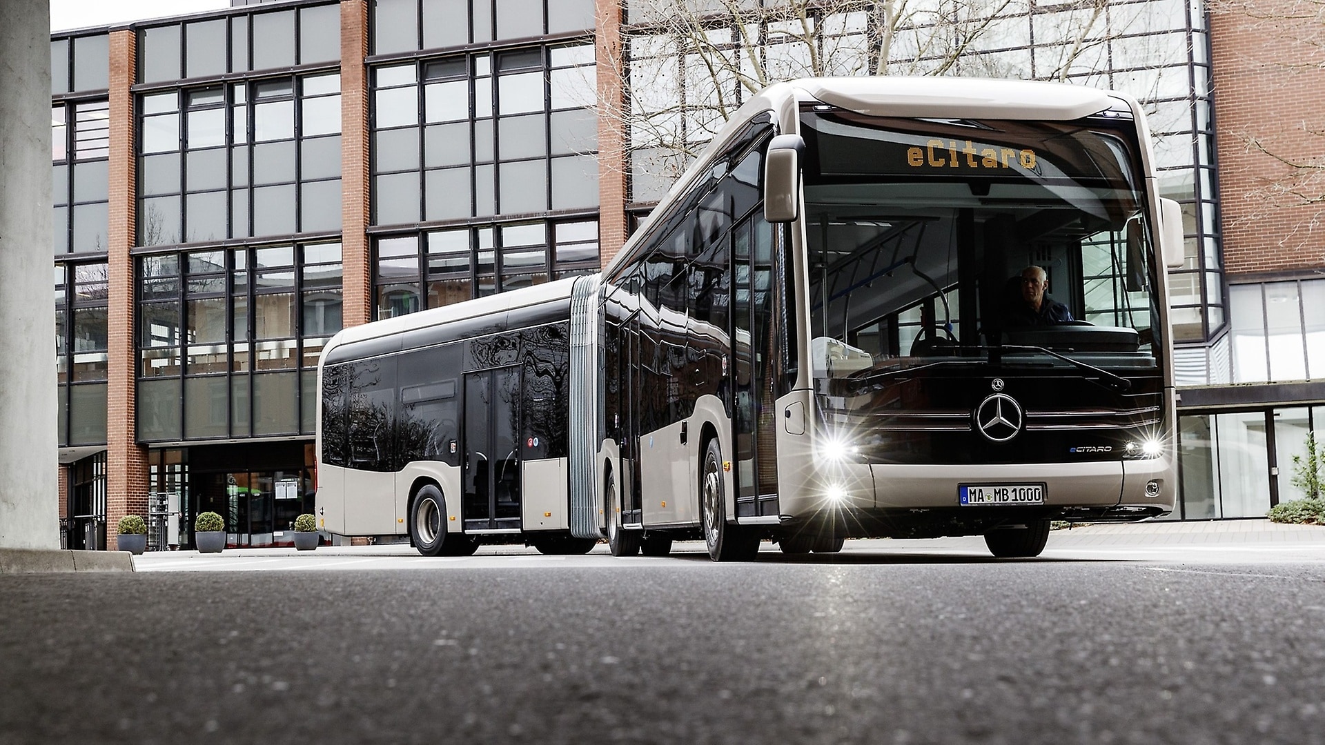 Gelenkbus mit Feststoffbatterie: Der eCitaro G.