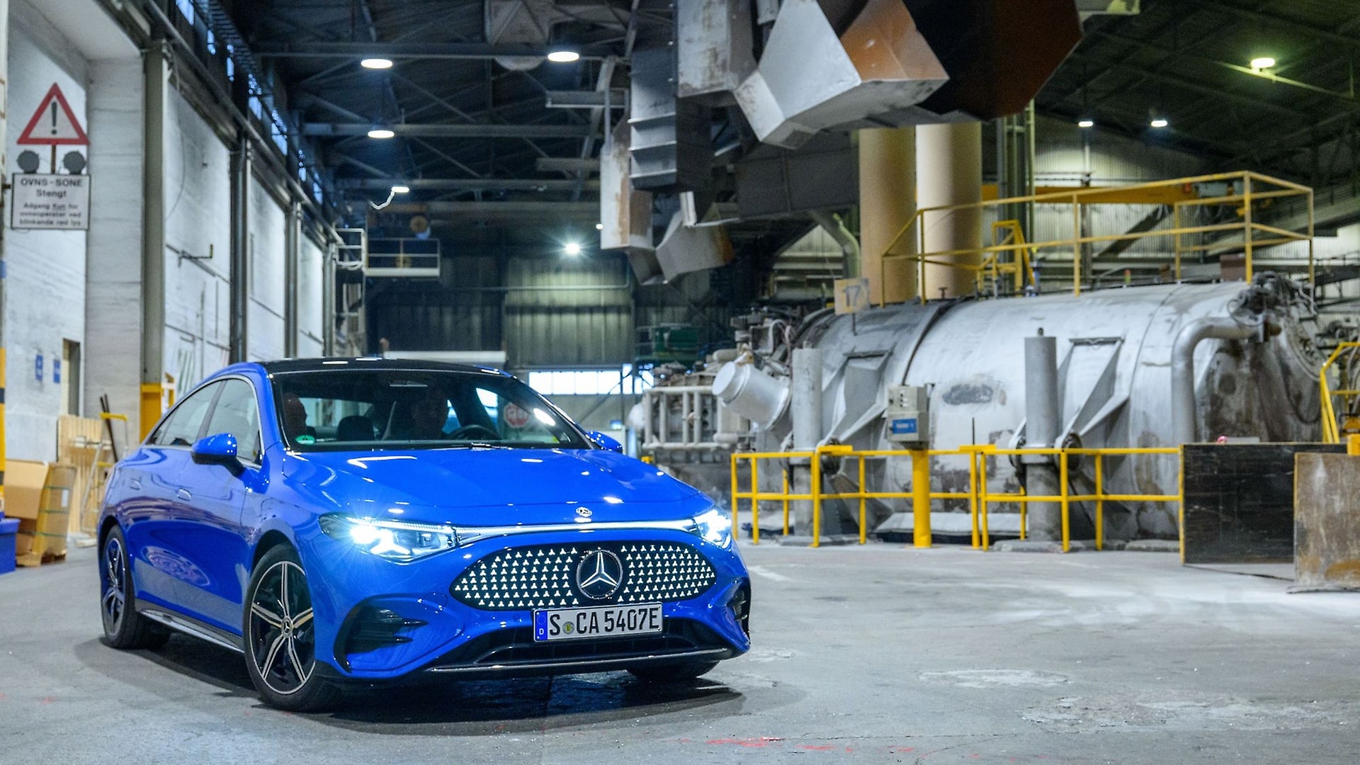 Mercedes-Benz becomes the first automobile manufacturer in Europe to use Hydro CIRCAL recycled aluminium with 75% post-consumer recyclate.