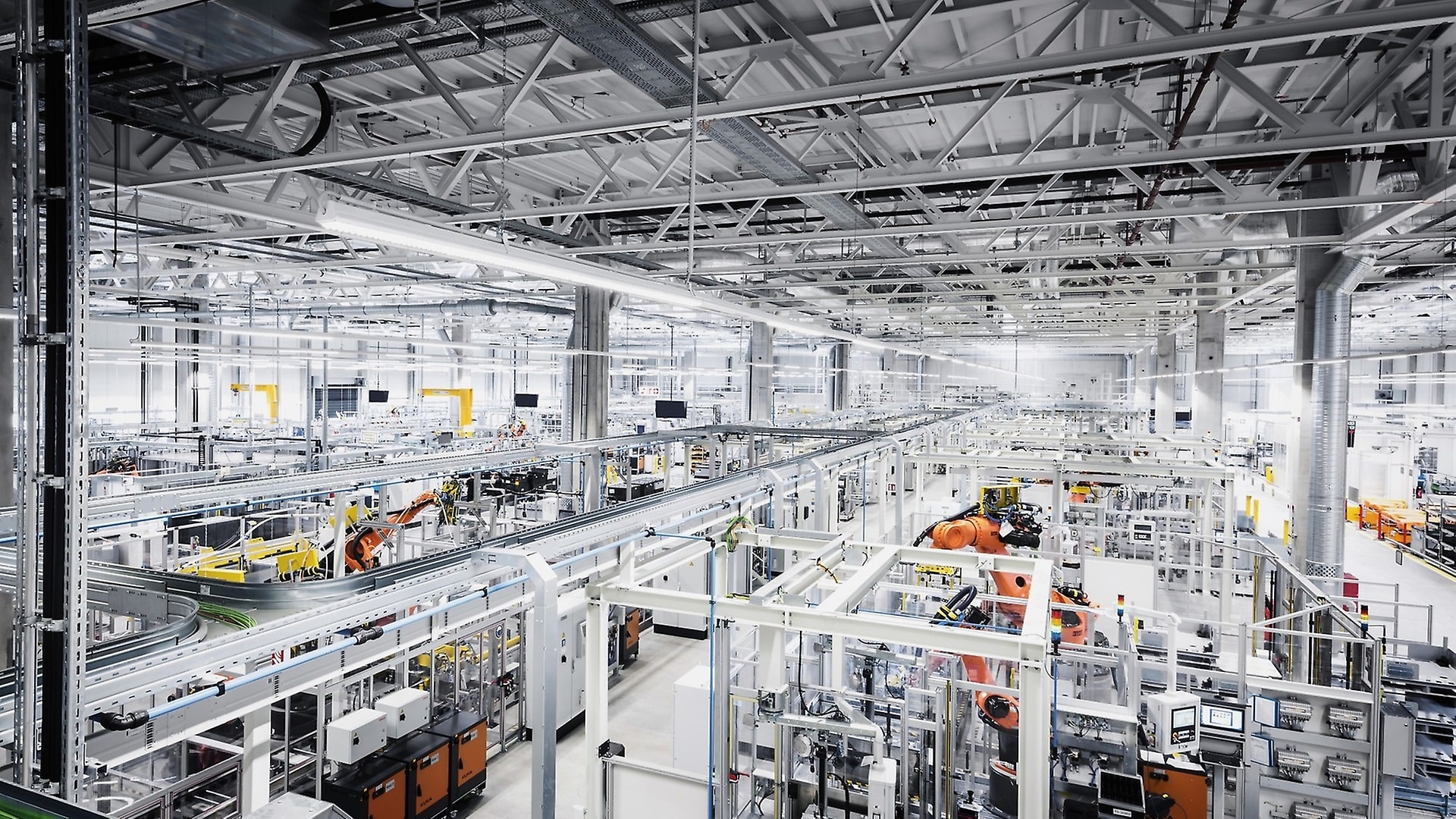 Batteriefertigung für den neuen GLC Plug-in-Hybrid am Mercedes-Benz Standort Untertürkheim – Werksteil Brühl.