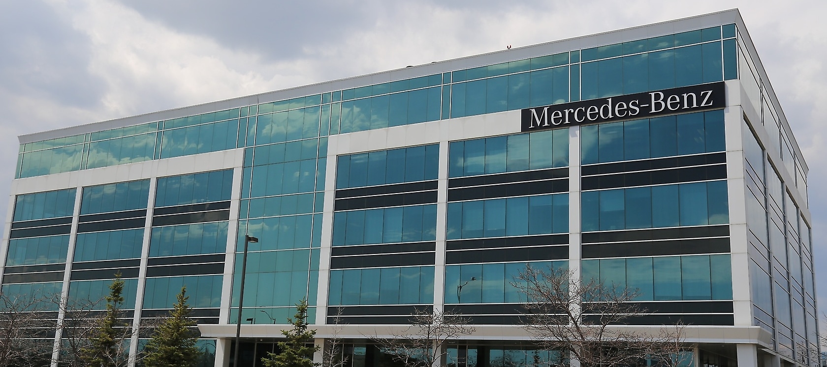 Mercedes-Benz Financial Services Canada Gebäude