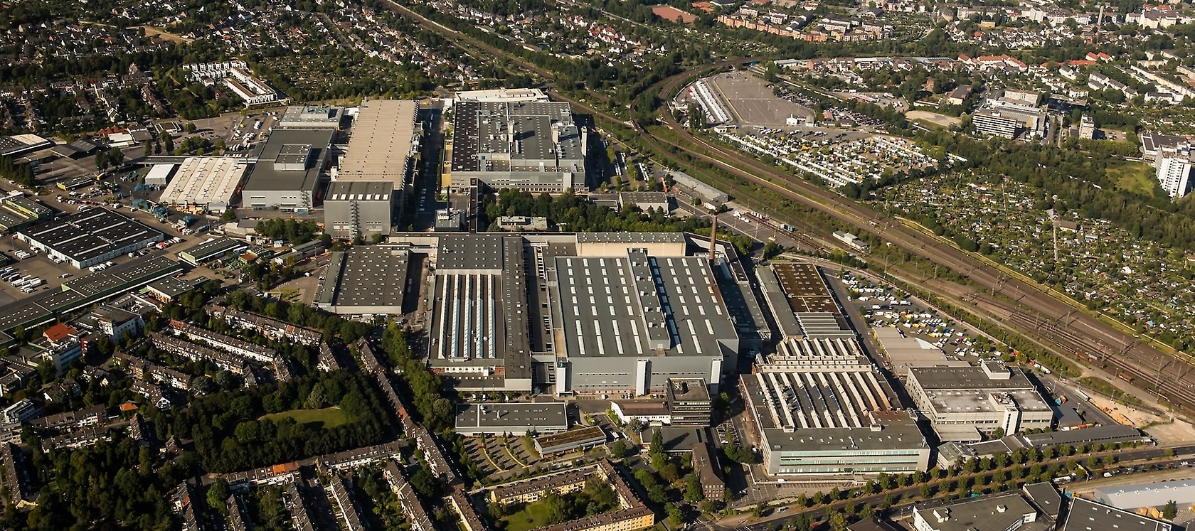 Mercedes-Benz Werk in Düsseldorf.