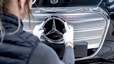 Mit Präzision gefertigt: die vollelektrische Mercedes-Benz C-Klasse.