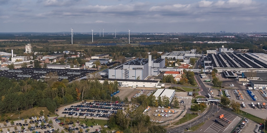 Mercedes-Benz plant Ludwigsfelde | Mercedes-Benz Group > Company >  Production > Procuction Network