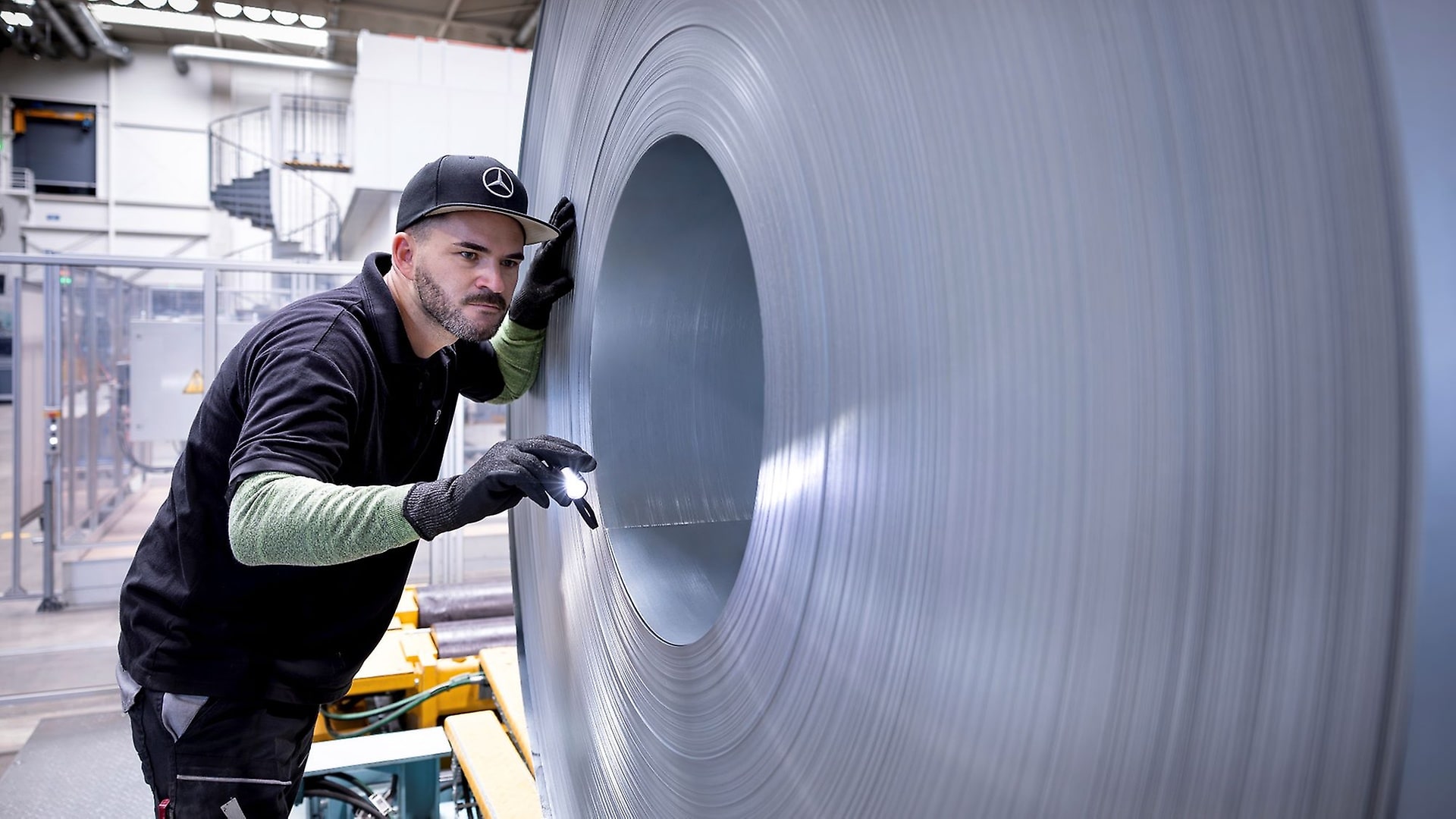 Das Mercedes-Benz Werk Kuppenheim versorgt das Werk Rastatt mit Rohbau-Komponenten, Struktur- und Karosserieteilen.
