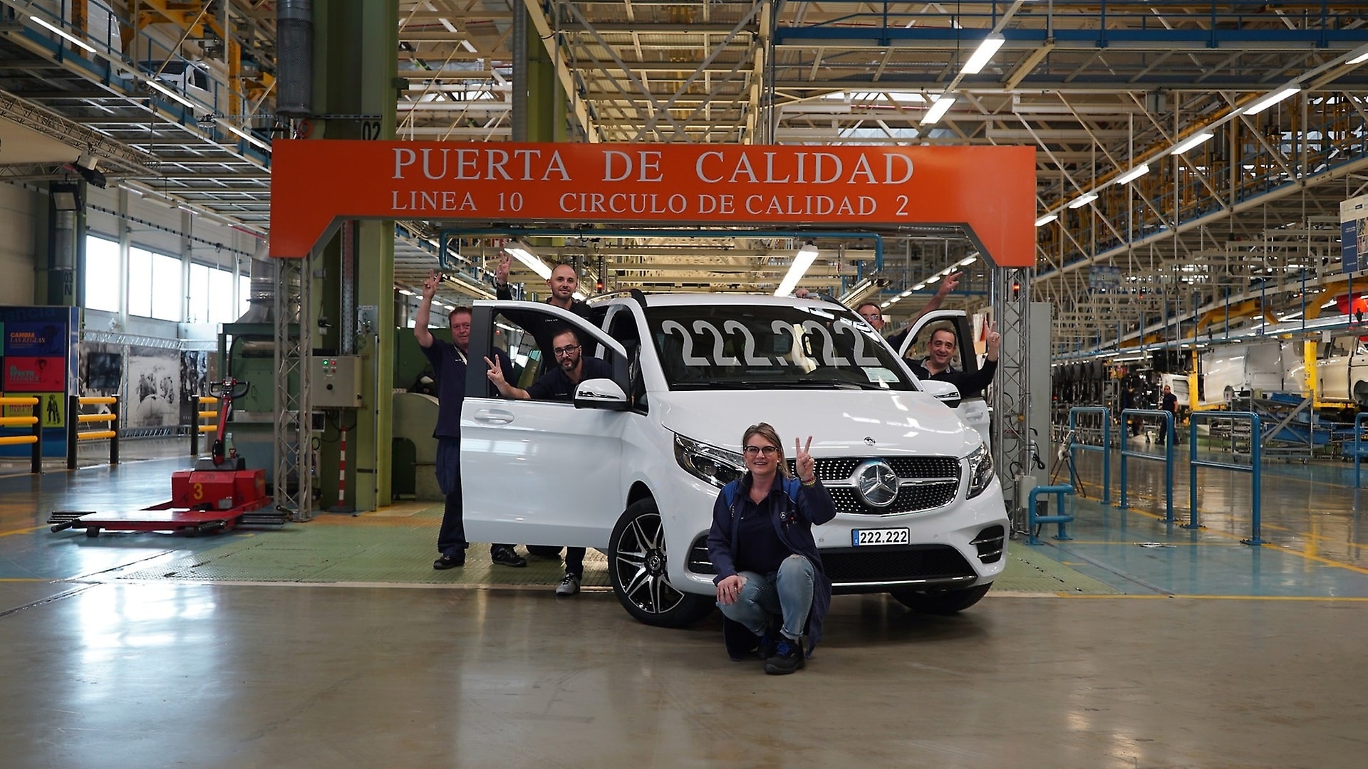 The 222,222nd V-Class produced in Vitoria left the plant in December 2019.